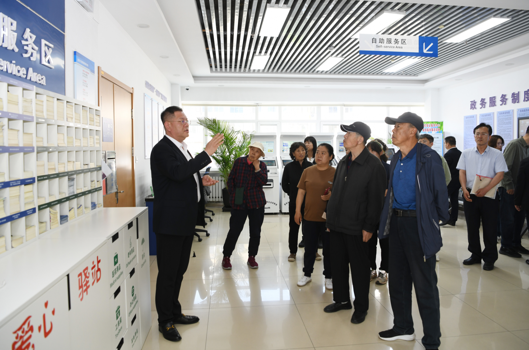 社保服务零距离 政务公开惠民生 <br>——皇冠娱乐(中国)唯一官方网站
人社部门举办“5.15政务公开日”系列主题宣传活动